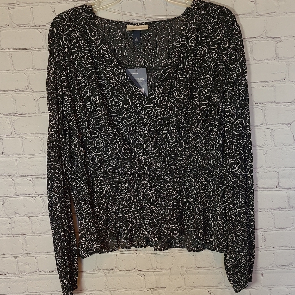 Black Cream Size XL Long Sleeve V Neck Peplum Blouse NEW Universal Thread Career